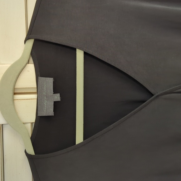 Soft black Sunday in Brooklyn blouse XS - Picture 2 of 10